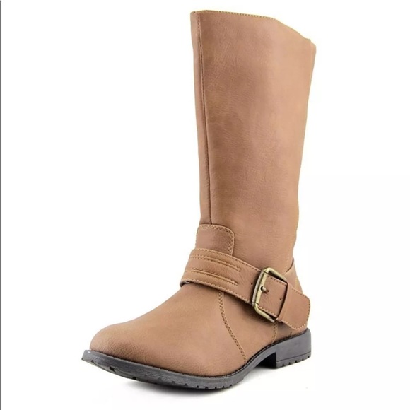 Kenneth Cole Reaction Other - Kenneth Cole Reaction Tough Flake boot 2.5 girls